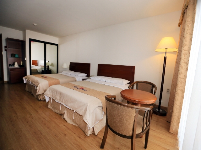 디럭스 오션 스위트 