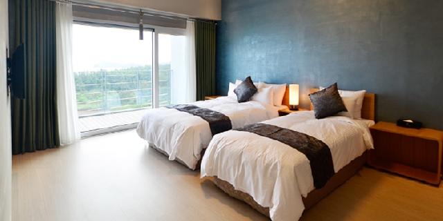 Y 펜트하우스 (월풀, 야외 자쿠지) 120평