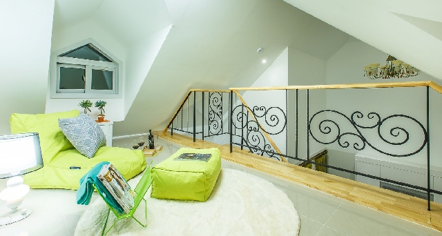 패밀리룸 1층 복층