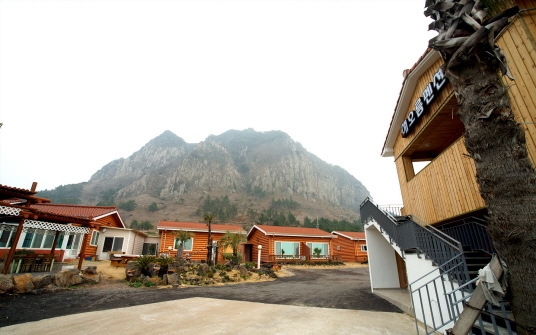 산방산해오름펜션