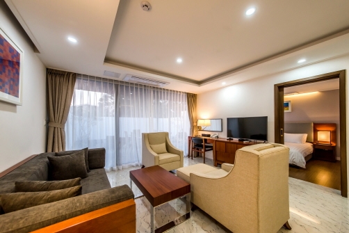 듀플렉스 2배드룸 풀빌라 / 4인조식포함