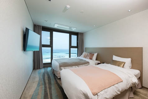 디럭스 트윈 - 바다전망(조식불포함)