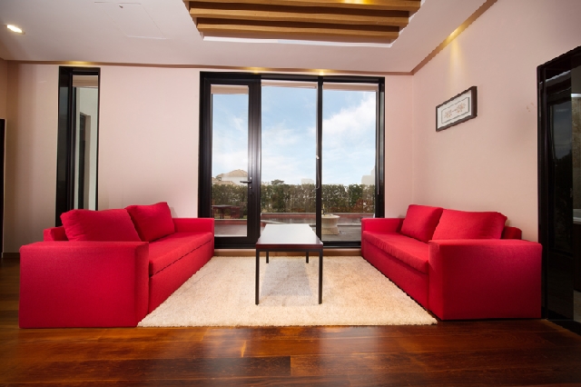 풀빌라 몬테로소 커플