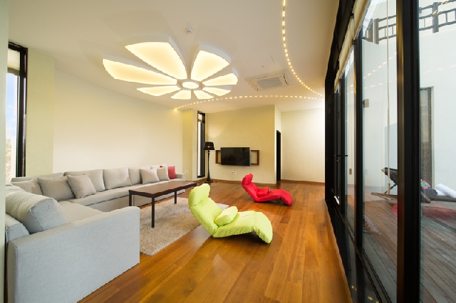 풀빌라 마나롤라 패밀리