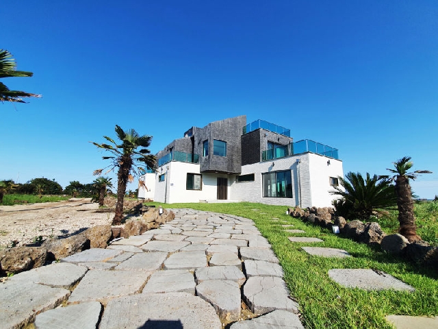 독채 풀빌라(온수풀)