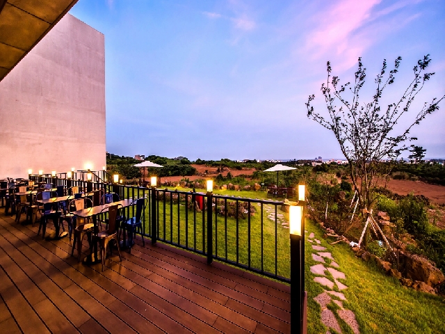 루시드엠리조트