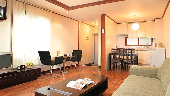 페미리 룸(26평 투룸)