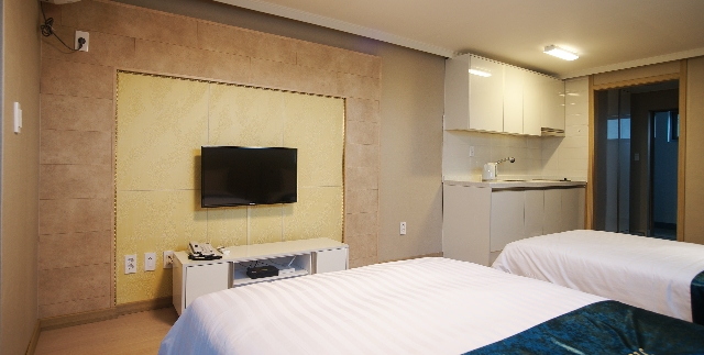 2인룸(더블/트윈룸)