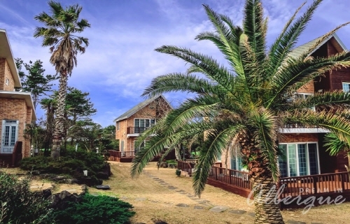 알베르게펜션(성산점)