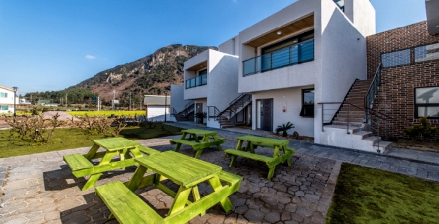 산방산애펜션앤리조트